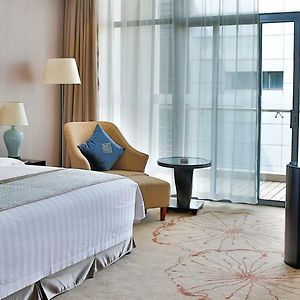 King Room Garden View
